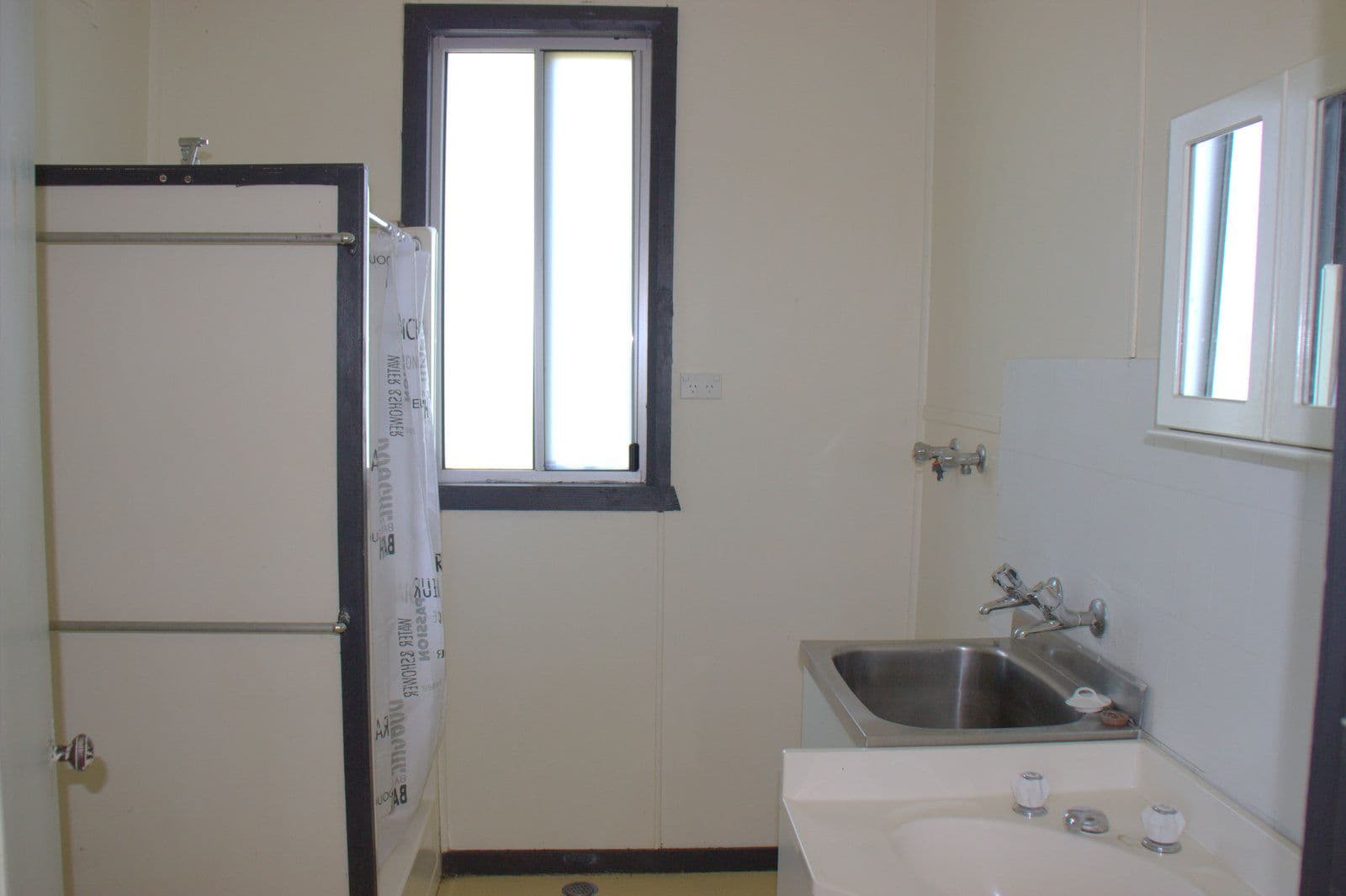 9 GORDON, Coonabarabran NSW 2357, Coonabarabran - Thumbnail 4