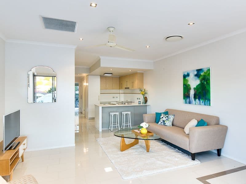 86 Pembroke Road, Coorparoo QLD 4151, Coorparoo - Thumbnail 2
