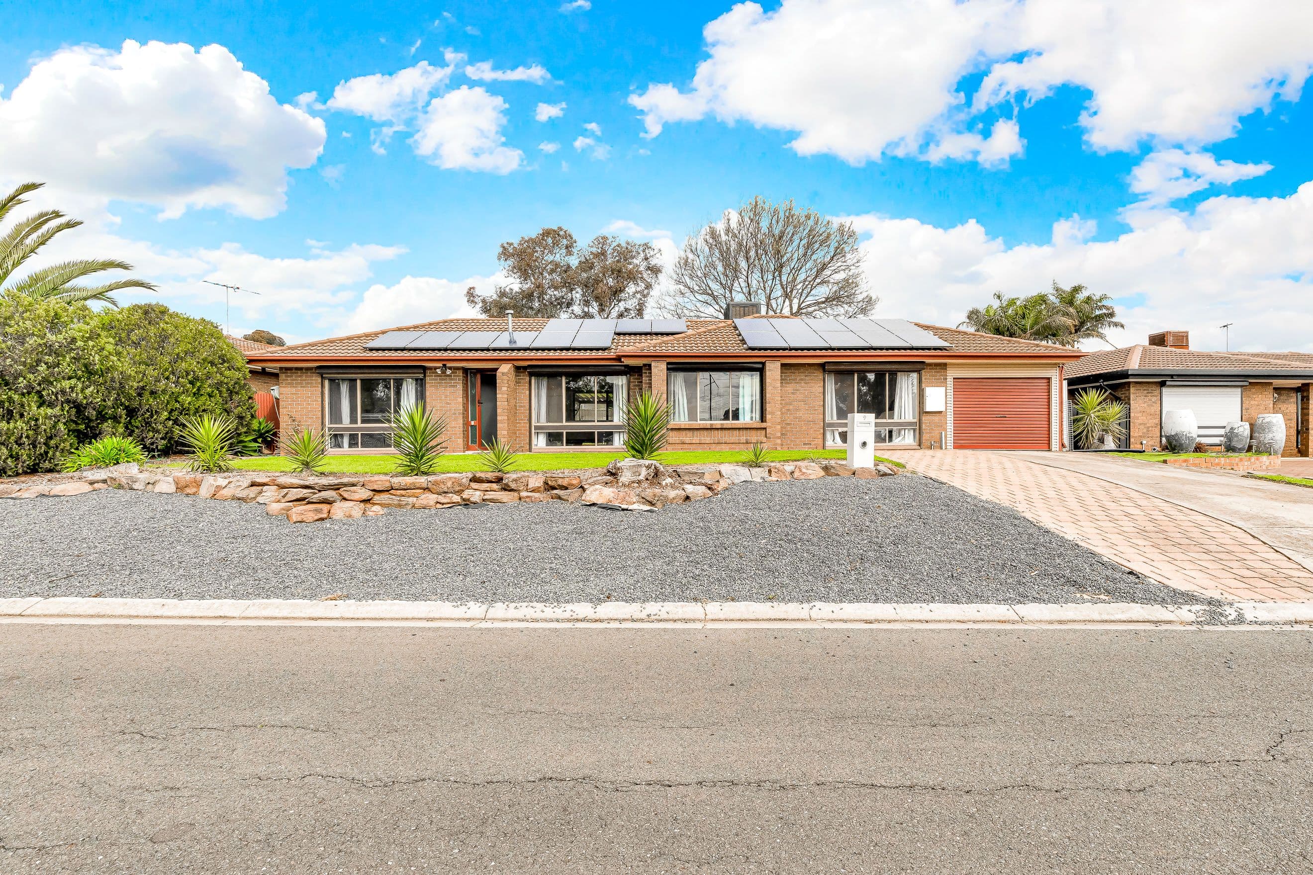 9 Gunnawarra Crescent, Craigmore SA 5114, Craigmore - Image 1