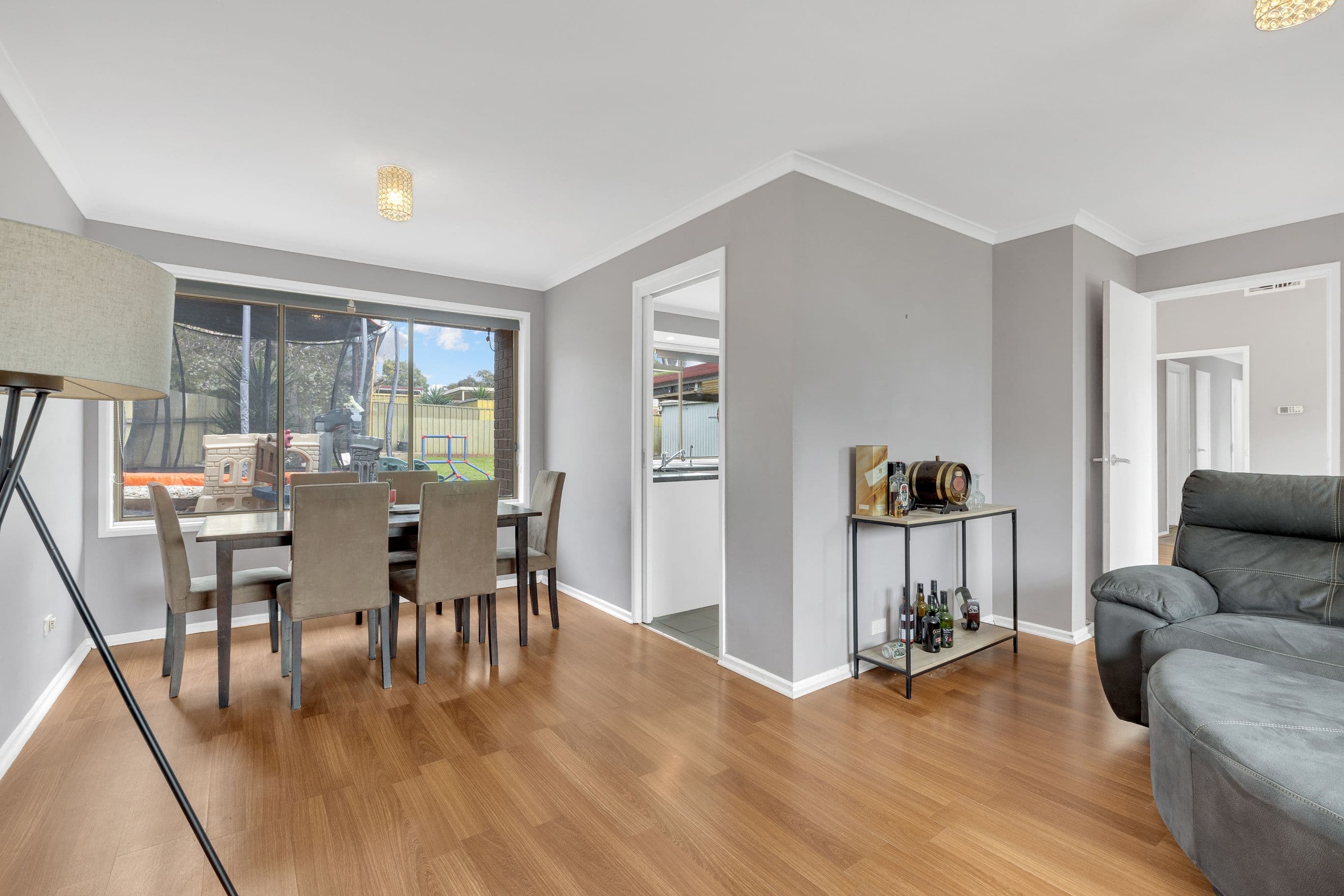 9 Gunnawarra Crescent, Craigmore SA 5114, Craigmore - Thumbnail 7