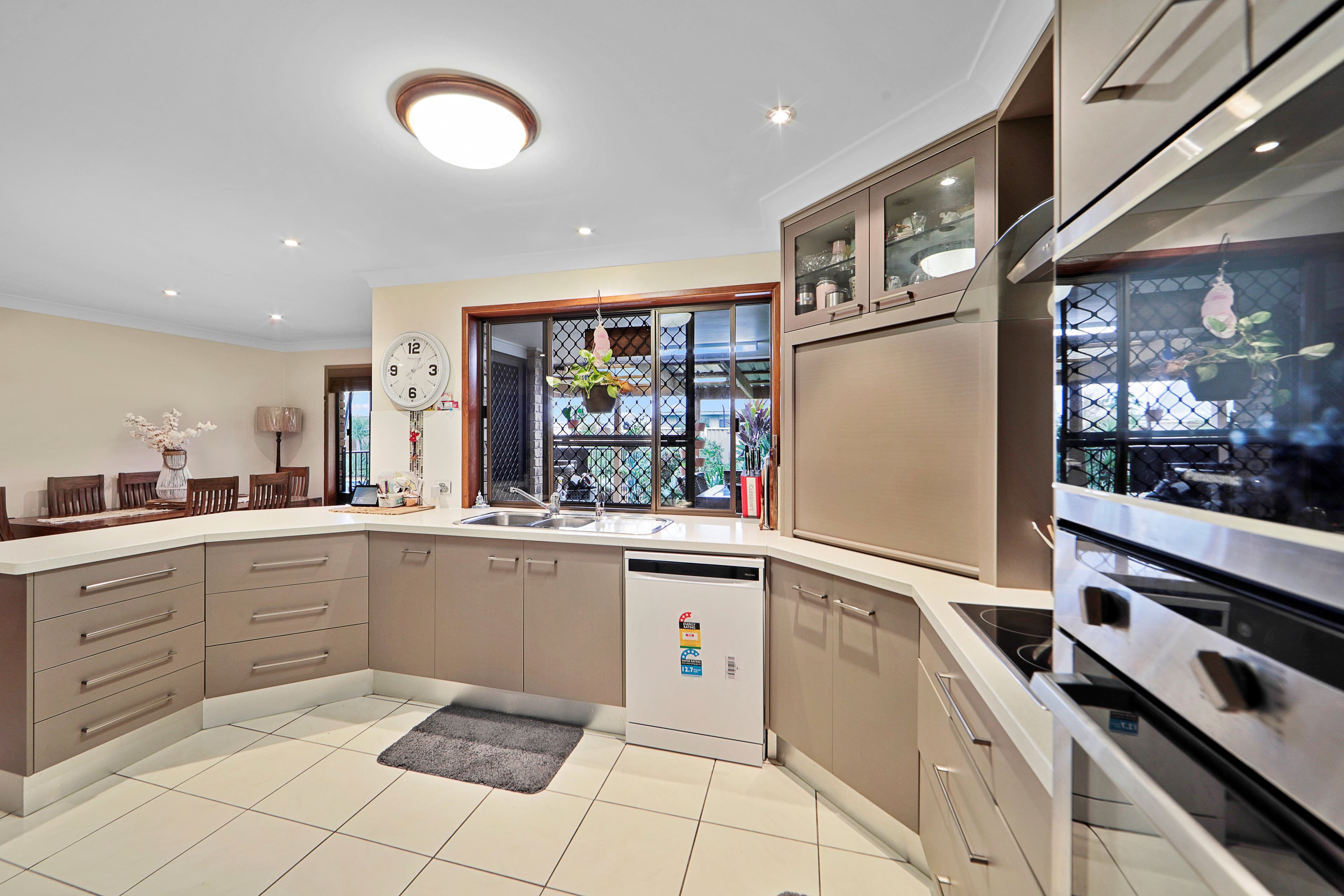 4 Murphy Court, Avenell Heights QLD 4670, Avenell Heights - Thumbnail 3