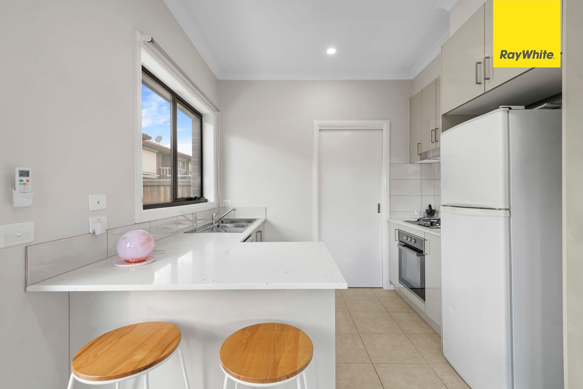 3 Weatherly Street, Melton VIC 3337, Melton - Thumbnail 6