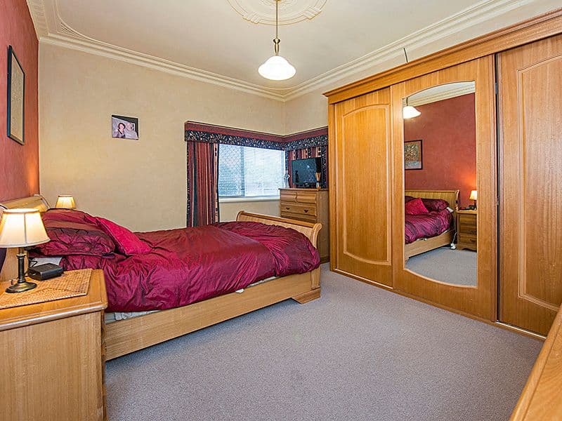 34 Norman Street, ST JAMES WA 6102, St James - Thumbnail 4