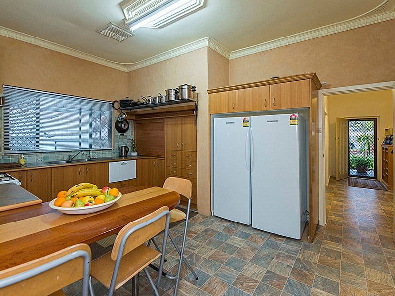 34 Norman Street, ST JAMES WA 6102, St James - Thumbnail 6
