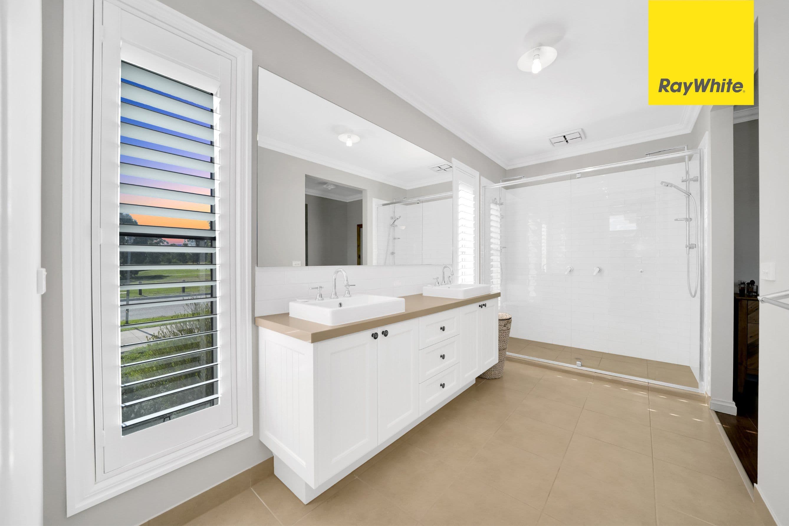 70 Riverside Concourse, COBBLEBANK VIC 3338, Cobblebank - Thumbnail 4