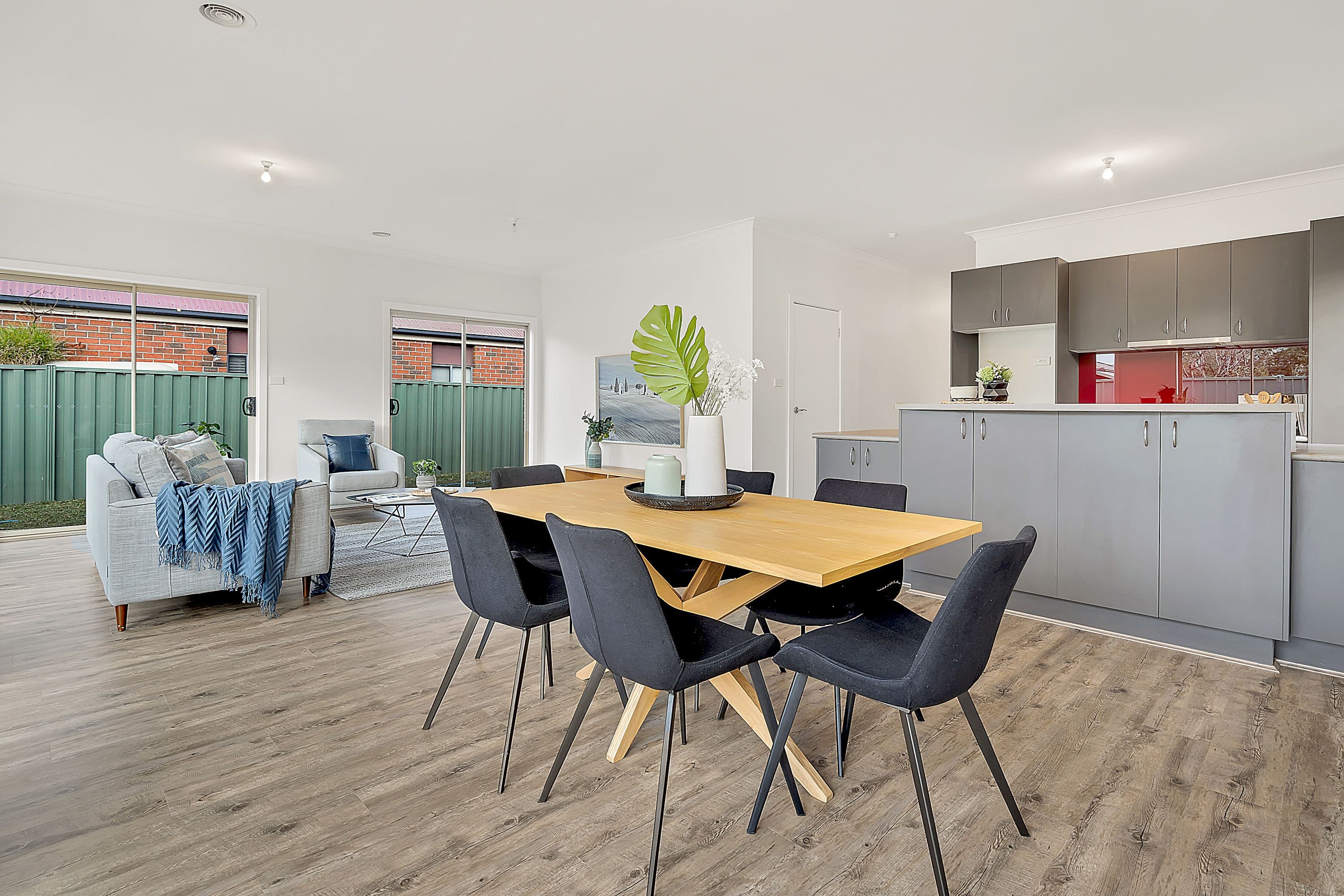 32 Chelsworth Loop, Craigieburn VIC 3064, Craigieburn - Thumbnail 4