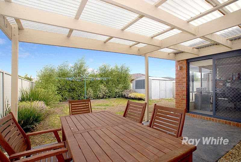 16 Howqua Place, PAKENHAM VIC 3810, Pakenham - Thumbnail 3