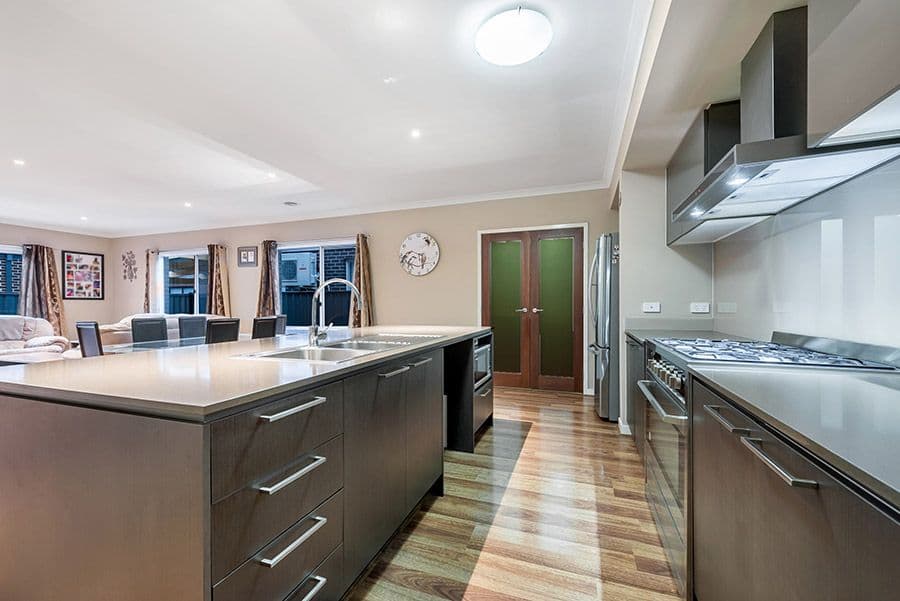 103 Gateshead Street, Craigieburn VIC 3064, Craigieburn - Thumbnail 2