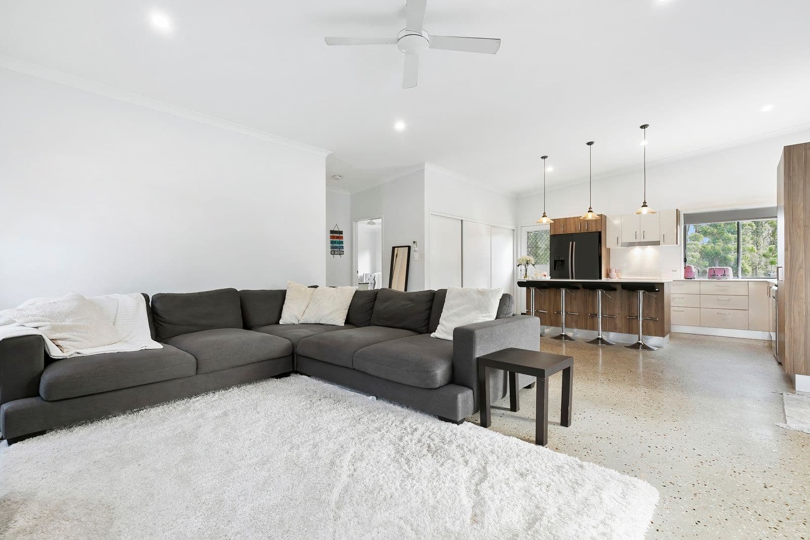 38 Thompson Road, Beerwah QLD 4519, Beerwah - Thumbnail 4