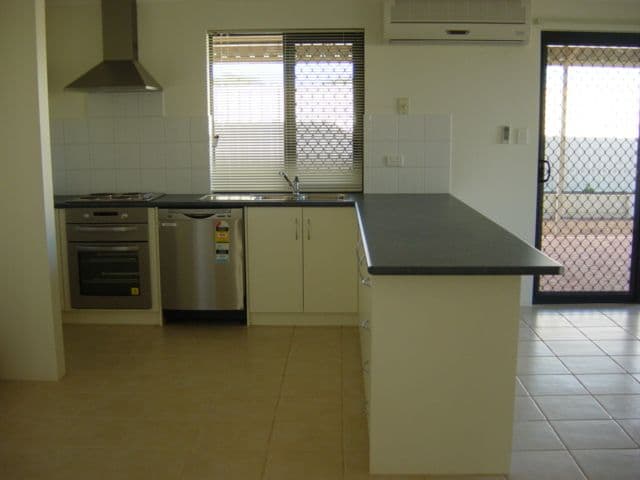 22 Portside Road, DRUMMOND COVE WA 6532, Drummond Cove - Thumbnail 2