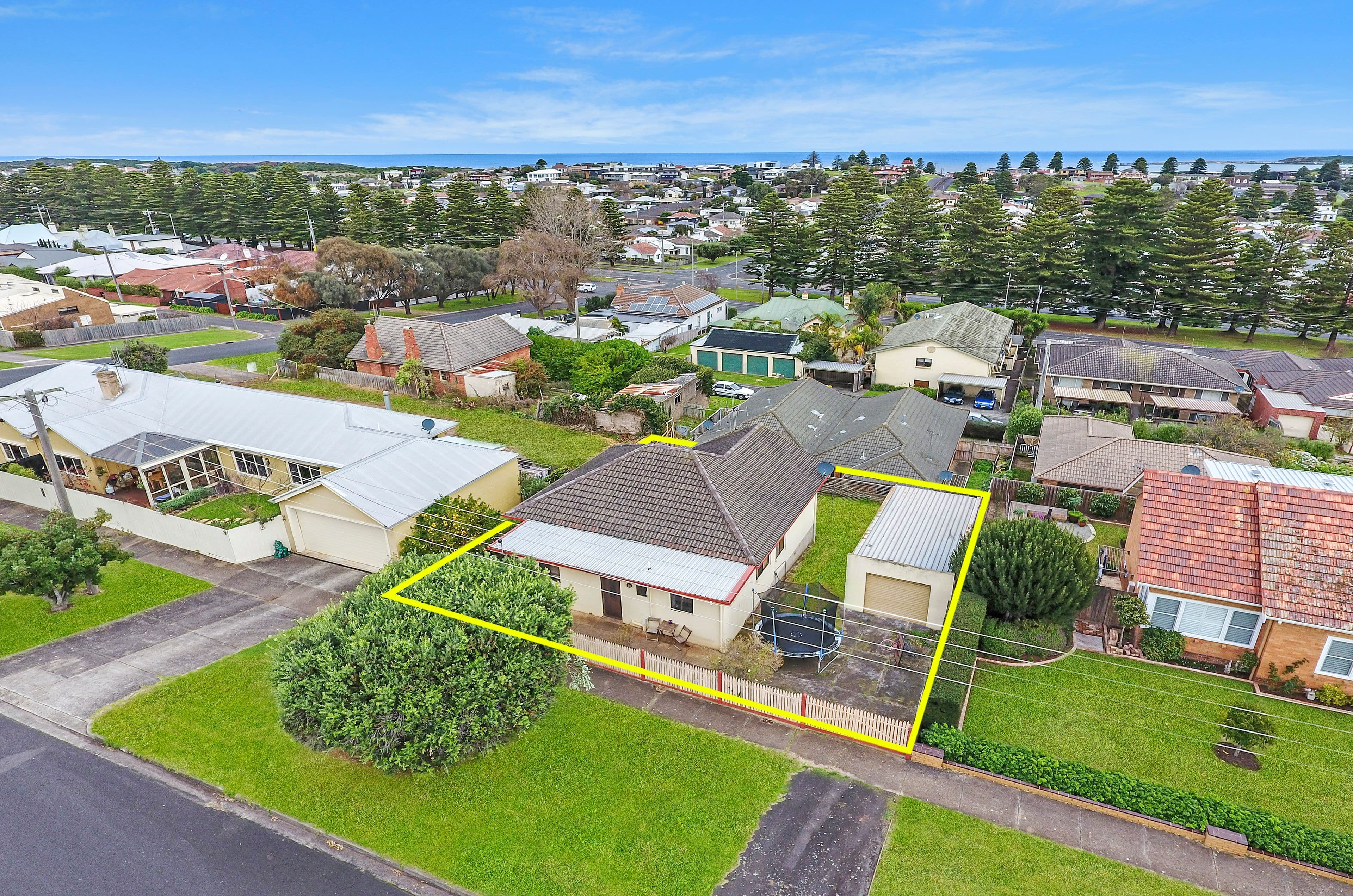 50 Debra Street, Centenary Heights QLD 4350, Centenary Heights - Thumbnail 3