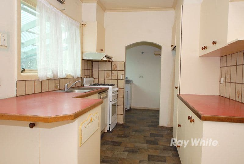 14 Barbara Avenue, DANDENONG NORTH VIC 3175, Dandenong North - Thumbnail 3