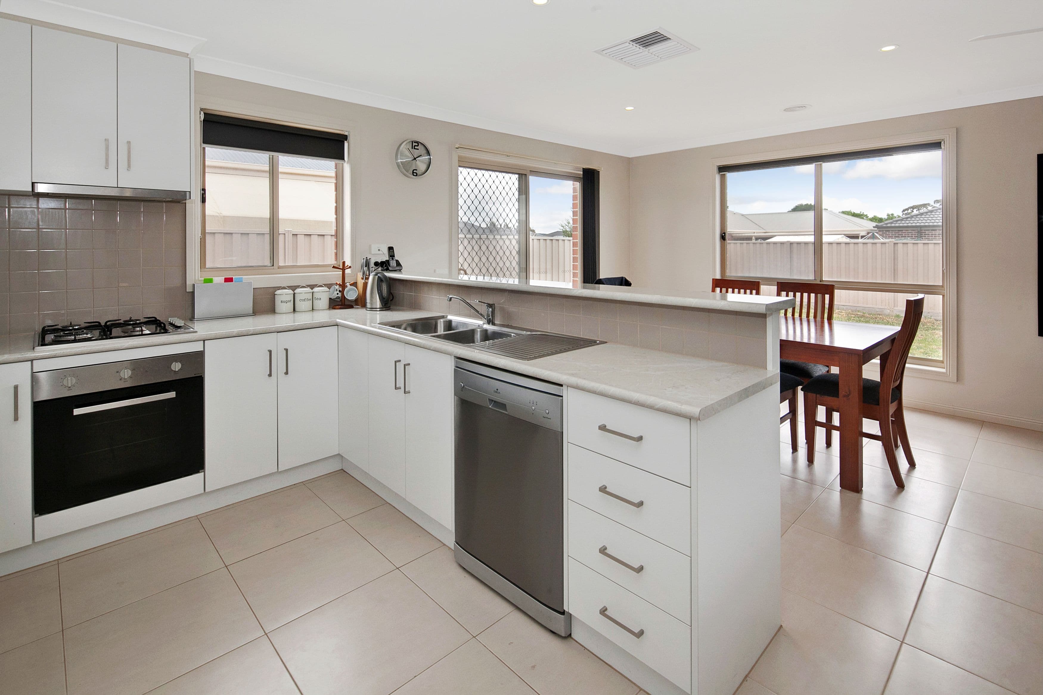 13 Deakes Court, Sebastopol VIC 3356, Sebastopol - Thumbnail 4