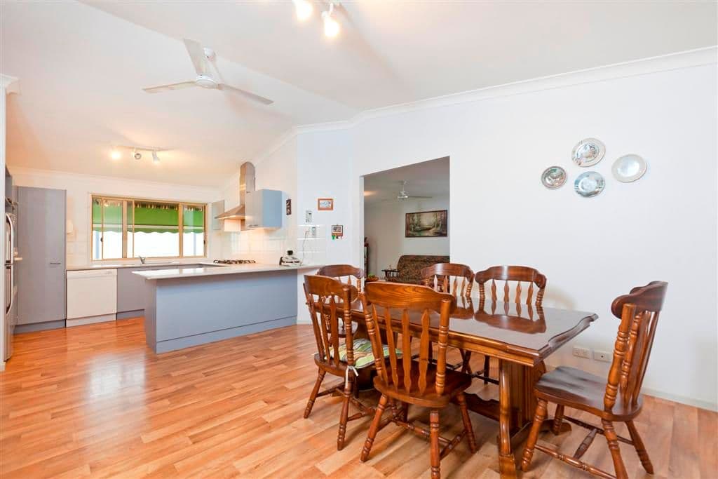 3 Grosvenor Court, WELLINGTON POINT QLD 4160, Wellington Point - Thumbnail 4