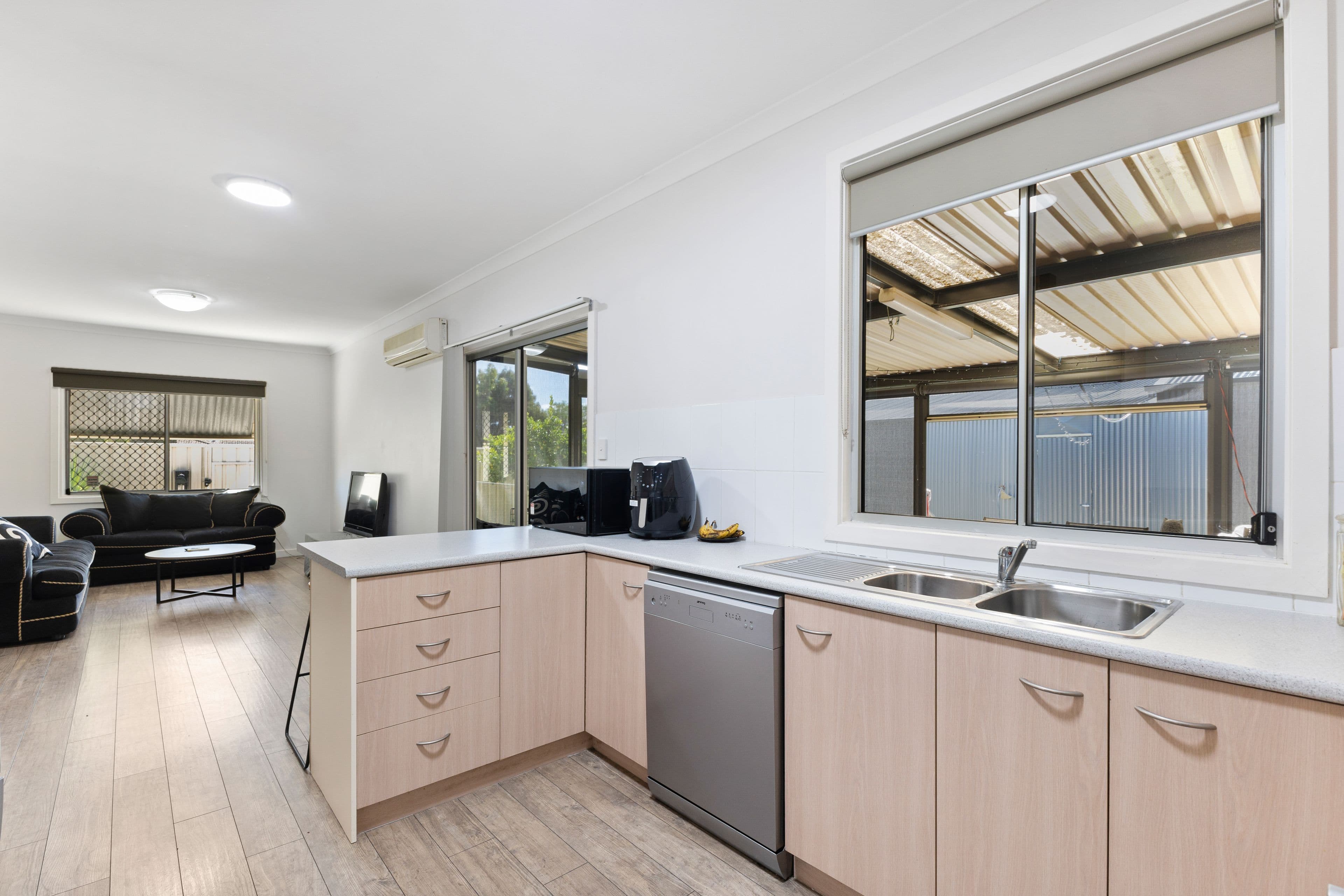 476 Victoria Road, Taperoo SA 5017, Taperoo - Thumbnail 4