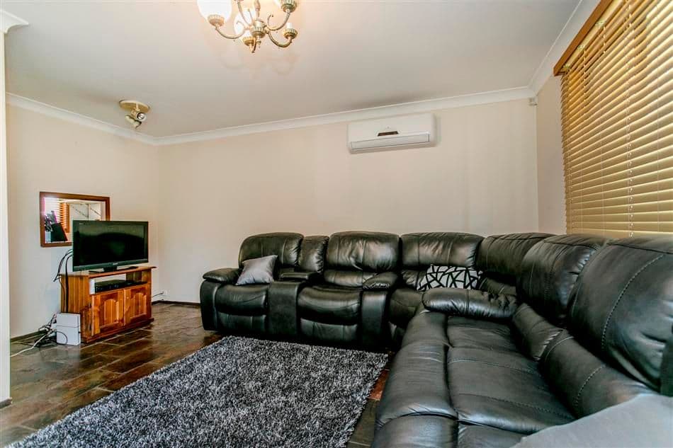 1 Picnic Place, Claremont Meadows NSW 2747, Claremont Meadows - Thumbnail 5