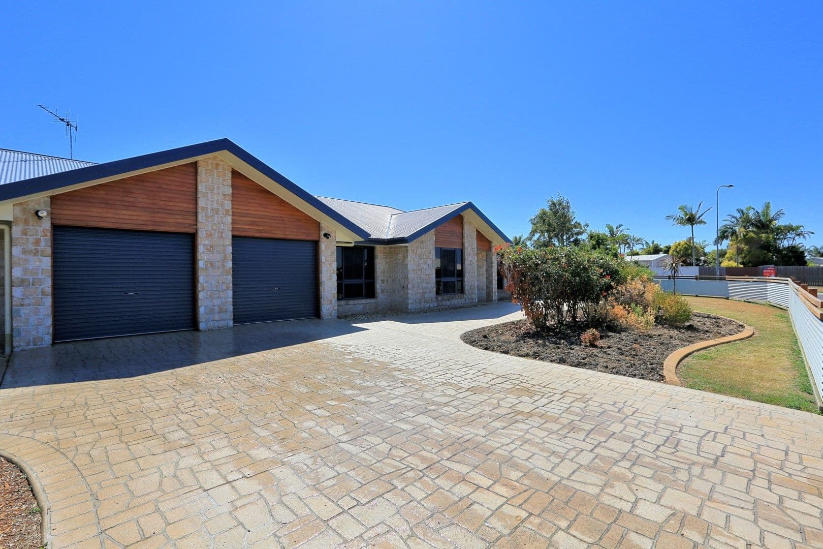 1and2 Treena Place, INNES PARK QLD 4670, Innes Park - Thumbnail 4