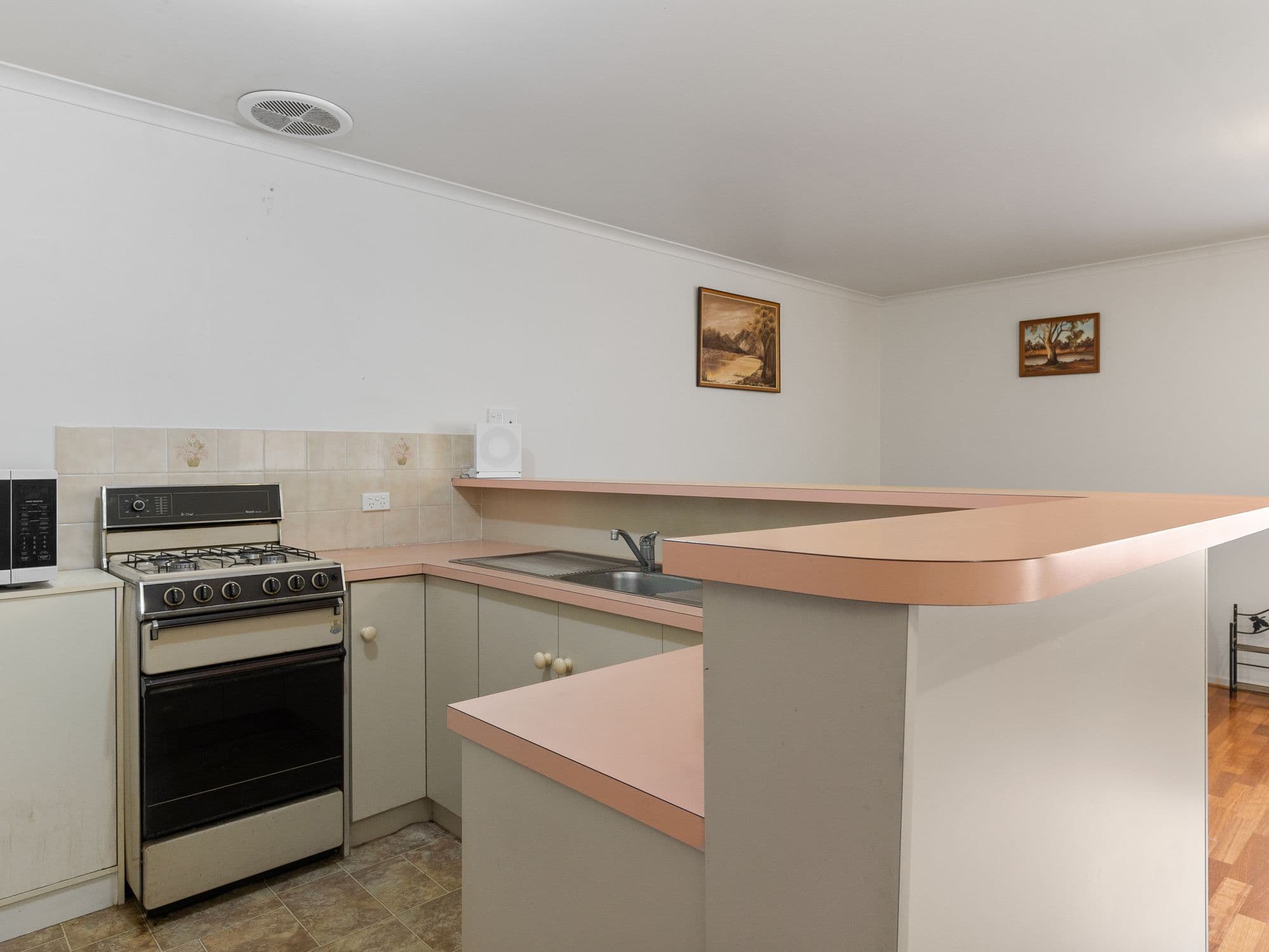 7 Coonawarra Close, Woodcroft SA 5162, Woodcroft - Thumbnail 5