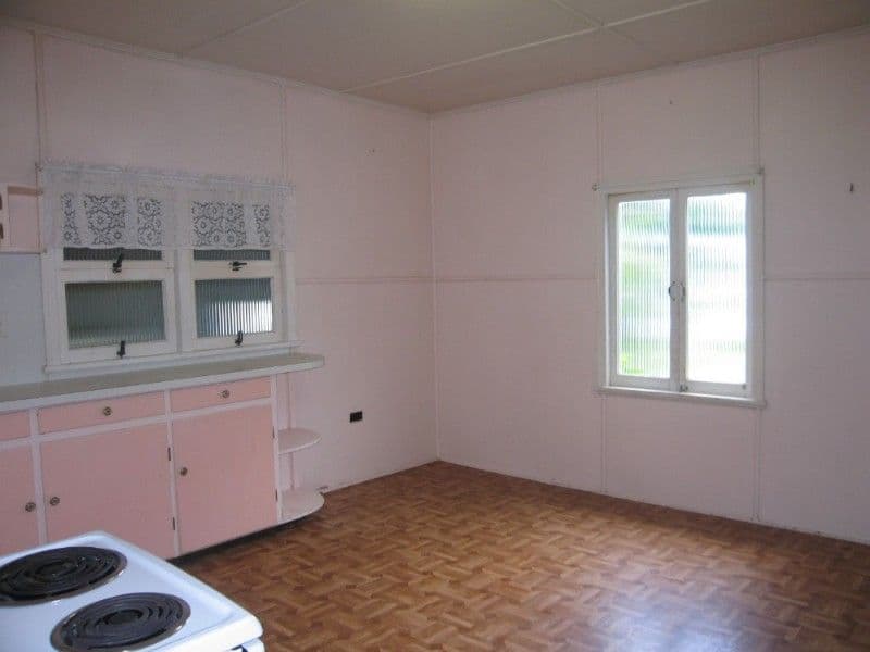 17 Paulette Street, WEST MACKAY QLD 4740, West Mackay - Thumbnail 6