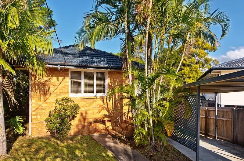 No. 18 Bruce Street, Chermside QLD 4032, Chermside - Thumbnail 2