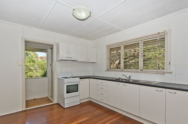 No. 18 Bruce Street, Chermside QLD 4032, Chermside - Thumbnail 5