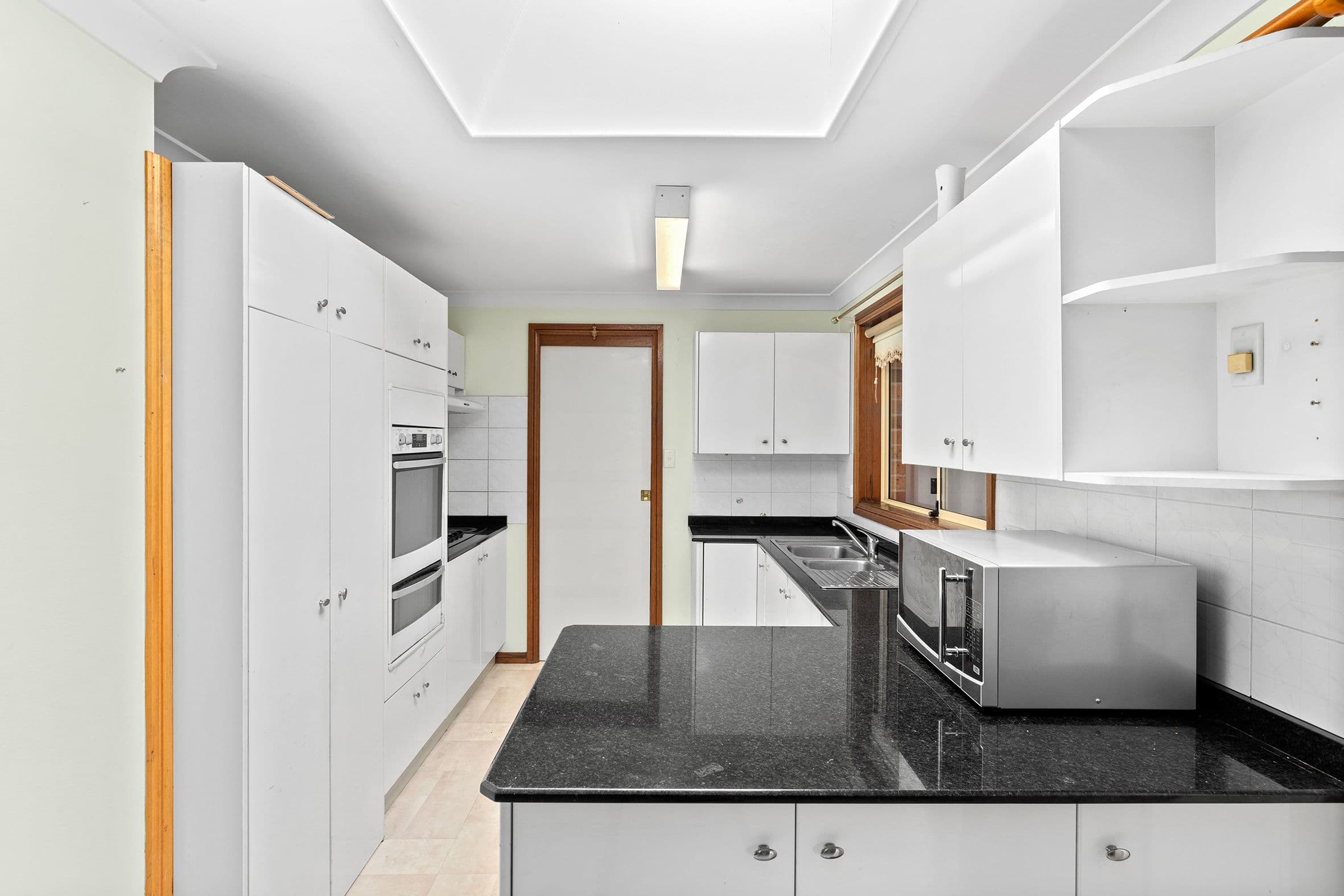 8 Aspinall Avenue, Minchinbury NSW 2770, Minchinbury - Thumbnail 3