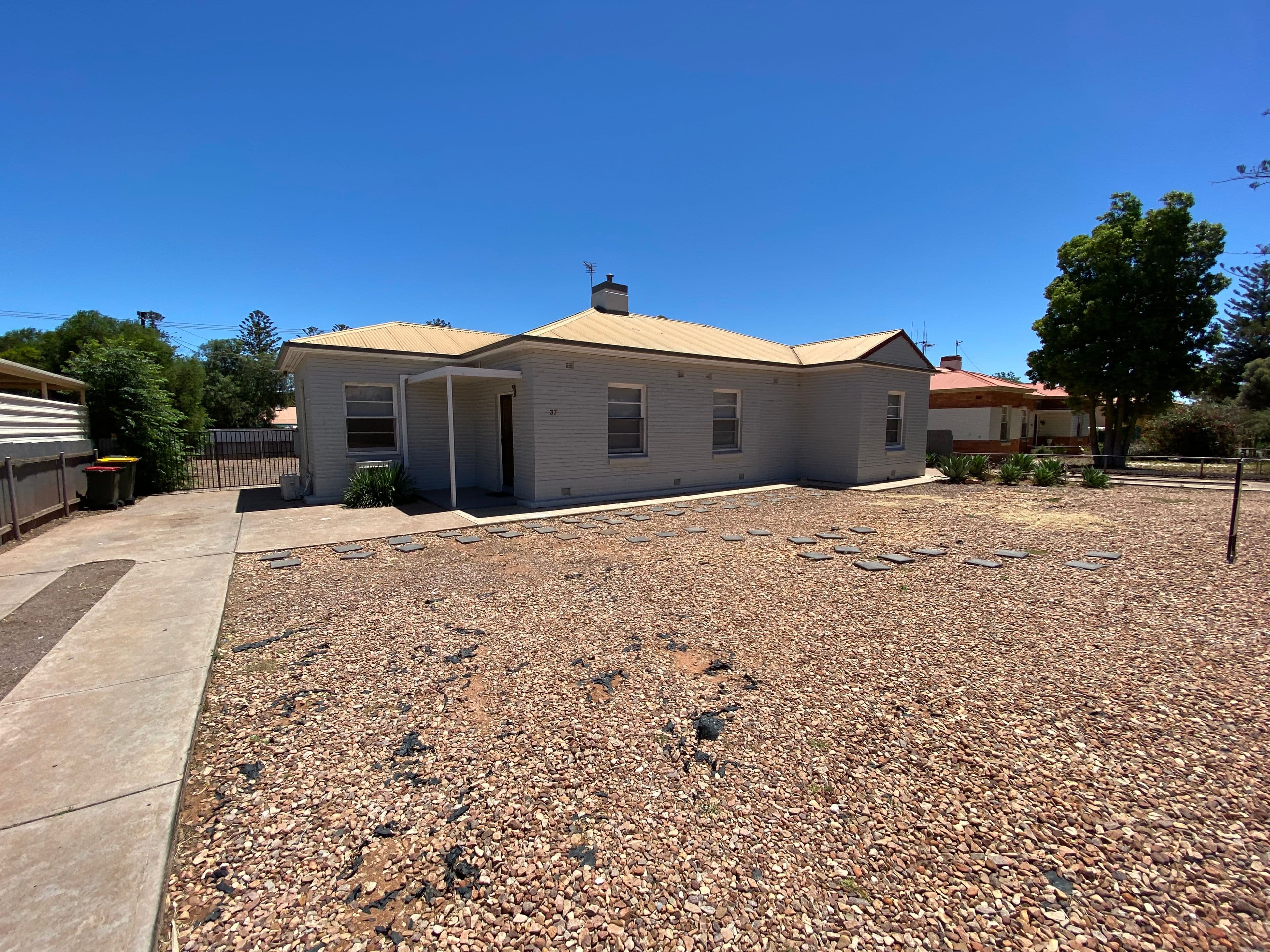 37-39 Hambidge Terrace, Whyalla SA 5600, Whyalla - Thumbnail 2