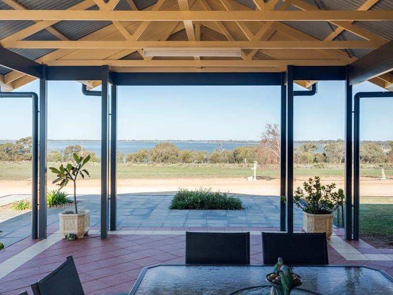 902 Queen Elizabeth Drive, Barmera SA 5345, Barmera - Image 1
