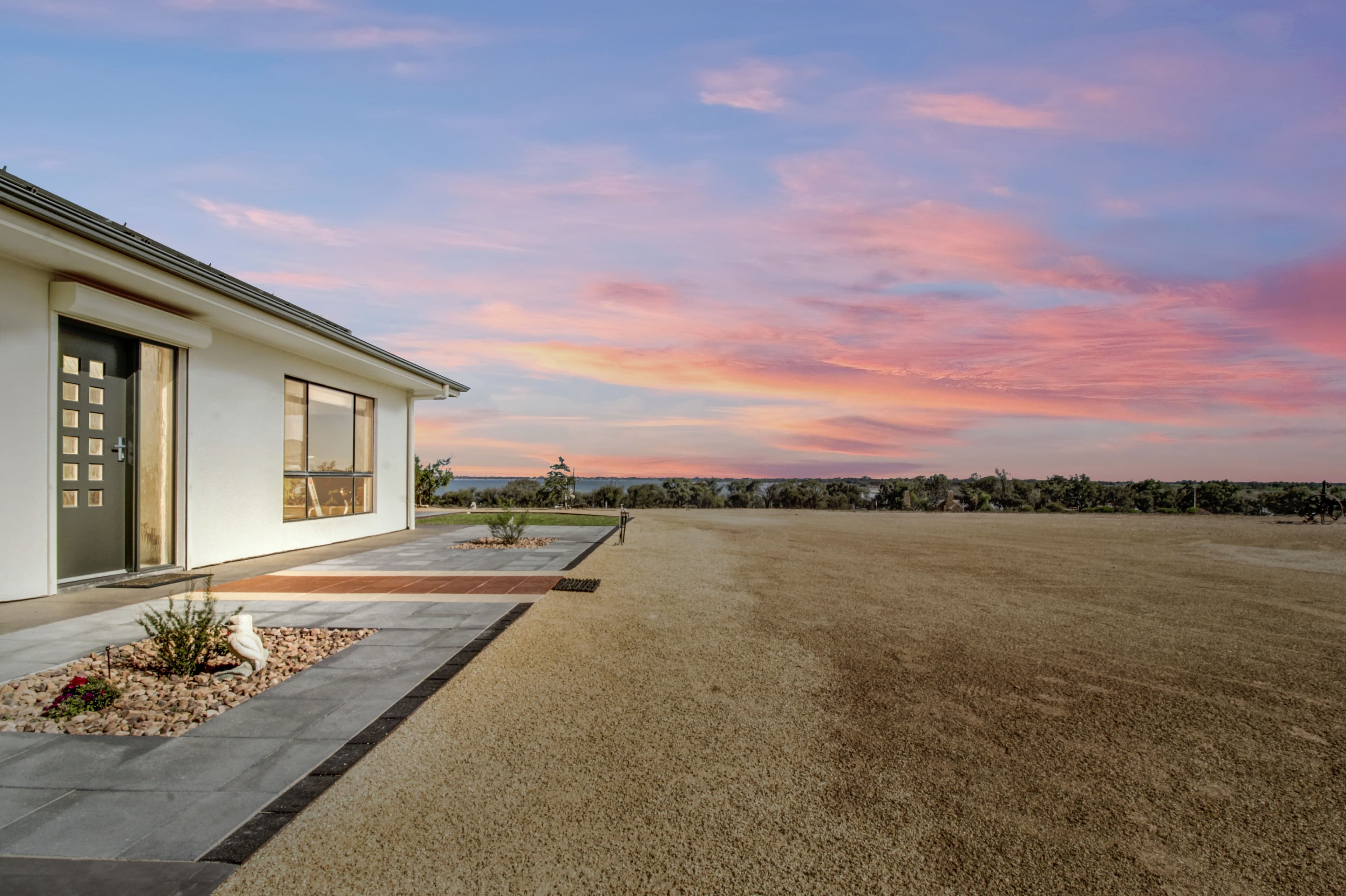 902 Queen Elizabeth Drive, Barmera SA 5345, Barmera - Thumbnail 5