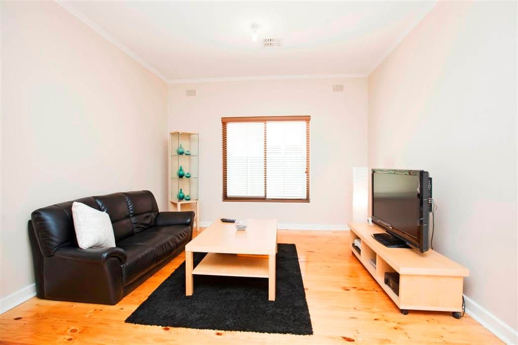 7 Swansea Street, LARGS NORTH SA 5016, Largs North - Thumbnail 5