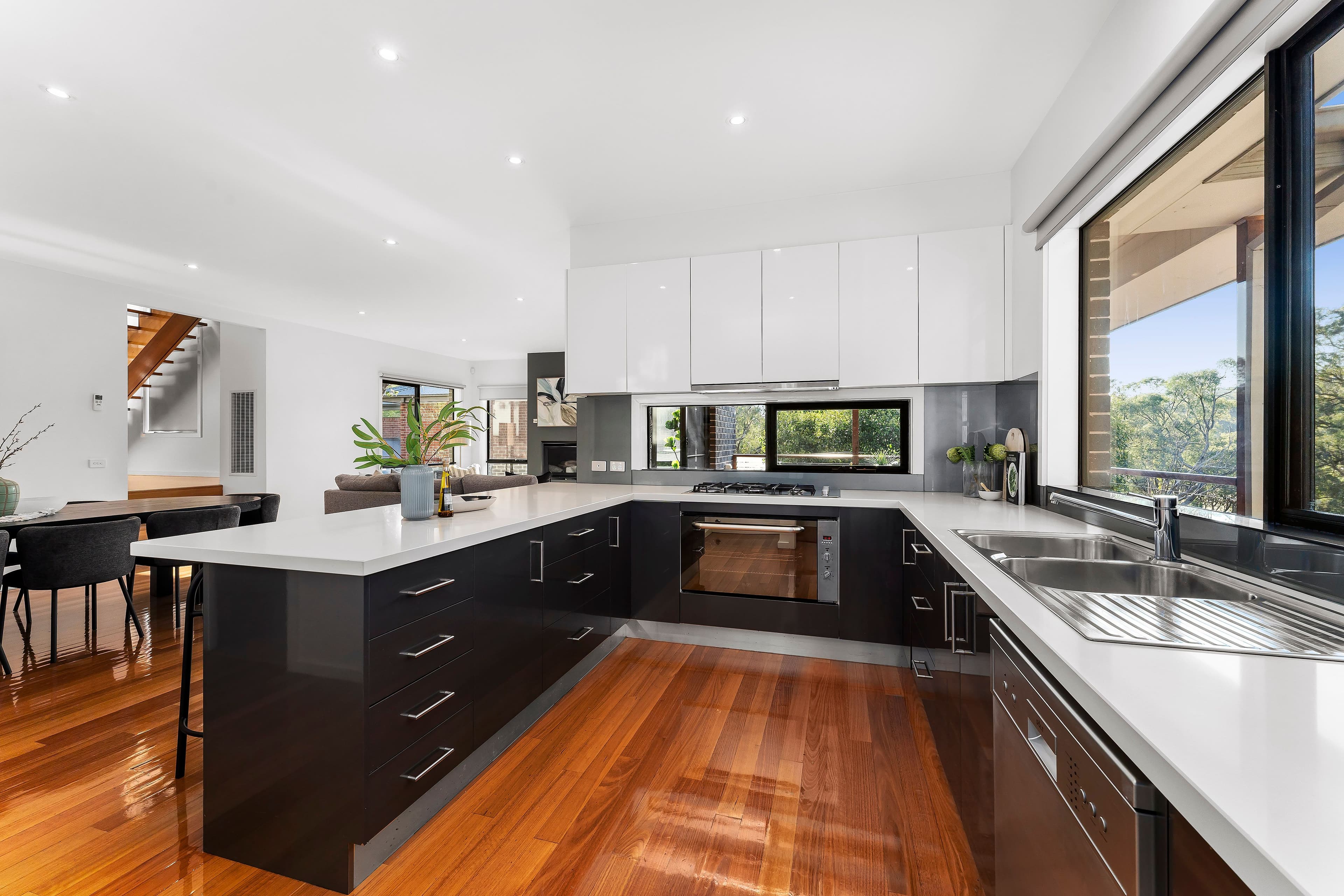123 Everleigh Drive, Diamond Creek VIC 3089, Diamond Creek - Thumbnail 2