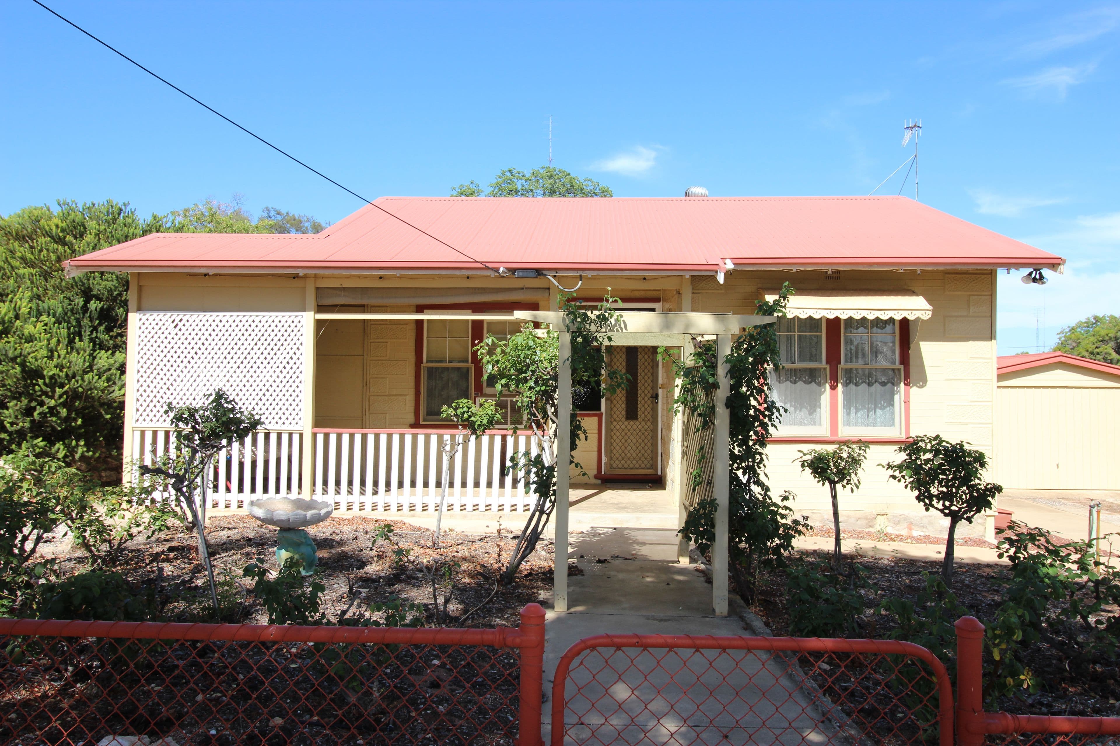 7 Kirby Street, Waikerie SA 5330, Waikerie - Image 1
