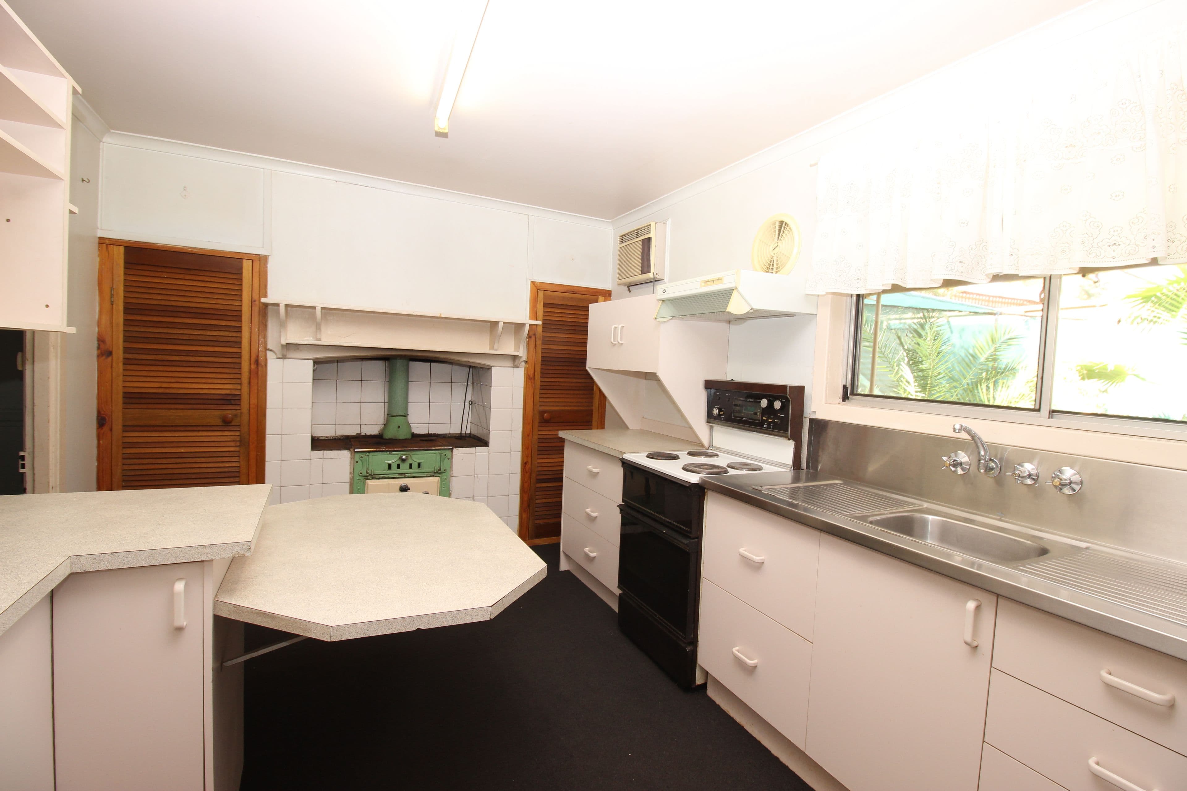 7 Kirby Street, Waikerie SA 5330, Waikerie - Thumbnail 2