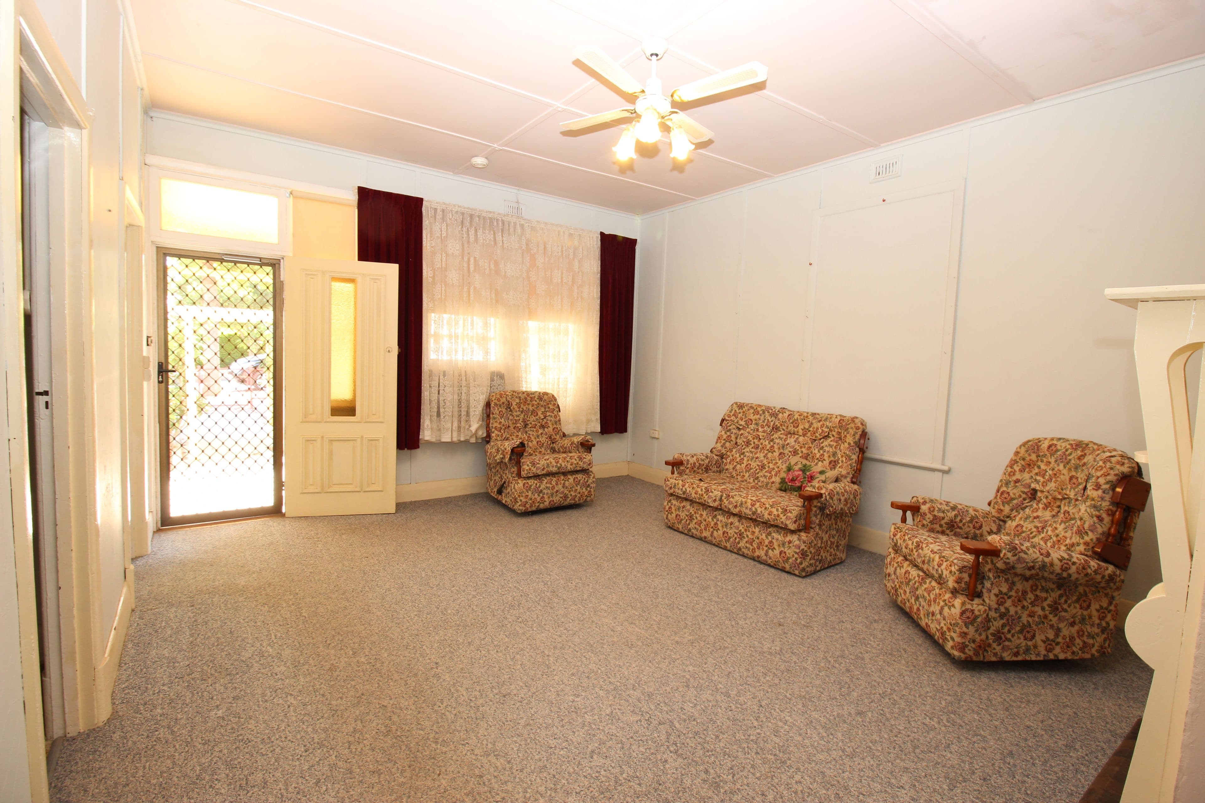 7 Kirby Street, Waikerie SA 5330, Waikerie - Thumbnail 4
