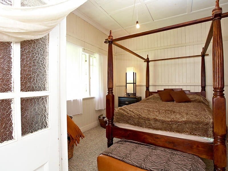 37 Osman Street, BARDON QLD 4065, Bardon - Thumbnail 5