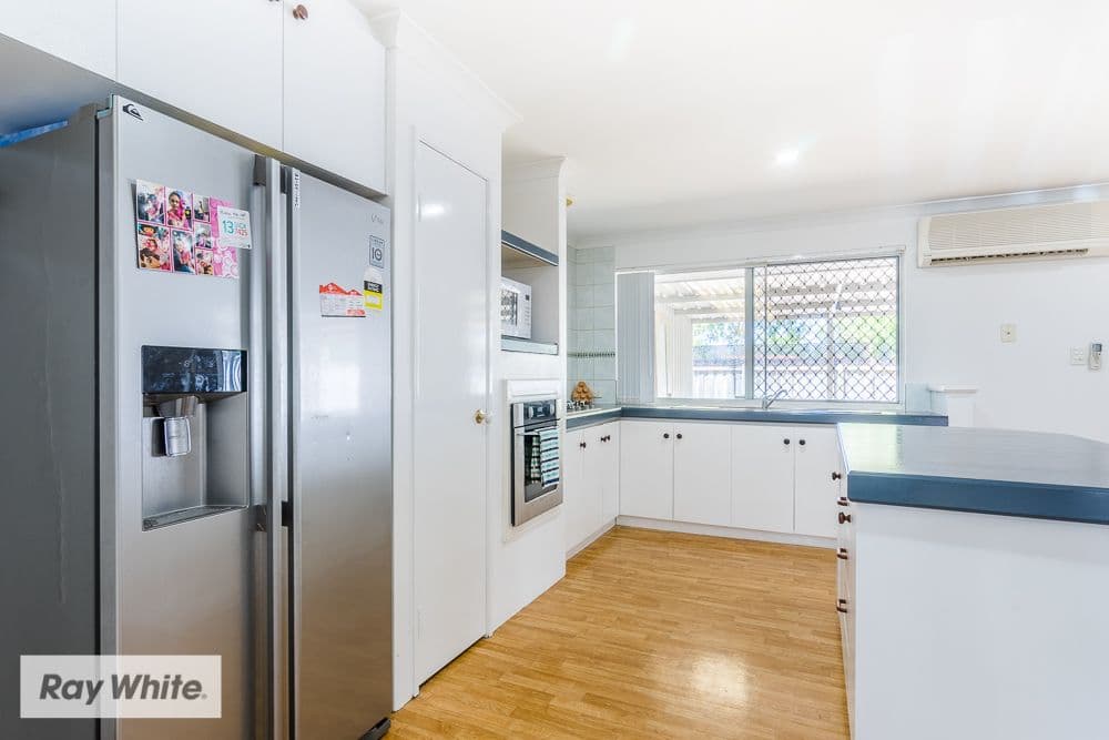 11 Rainier Close, Ballajura WA 6066, Ballajura - Thumbnail 3