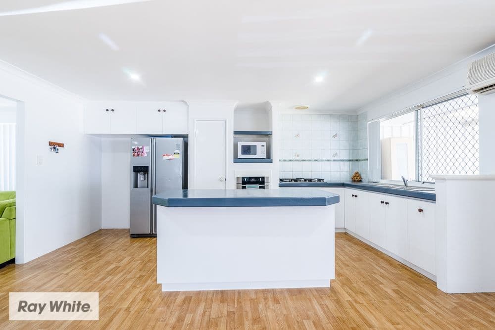 11 Rainier Close, Ballajura WA 6066, Ballajura - Thumbnail 4
