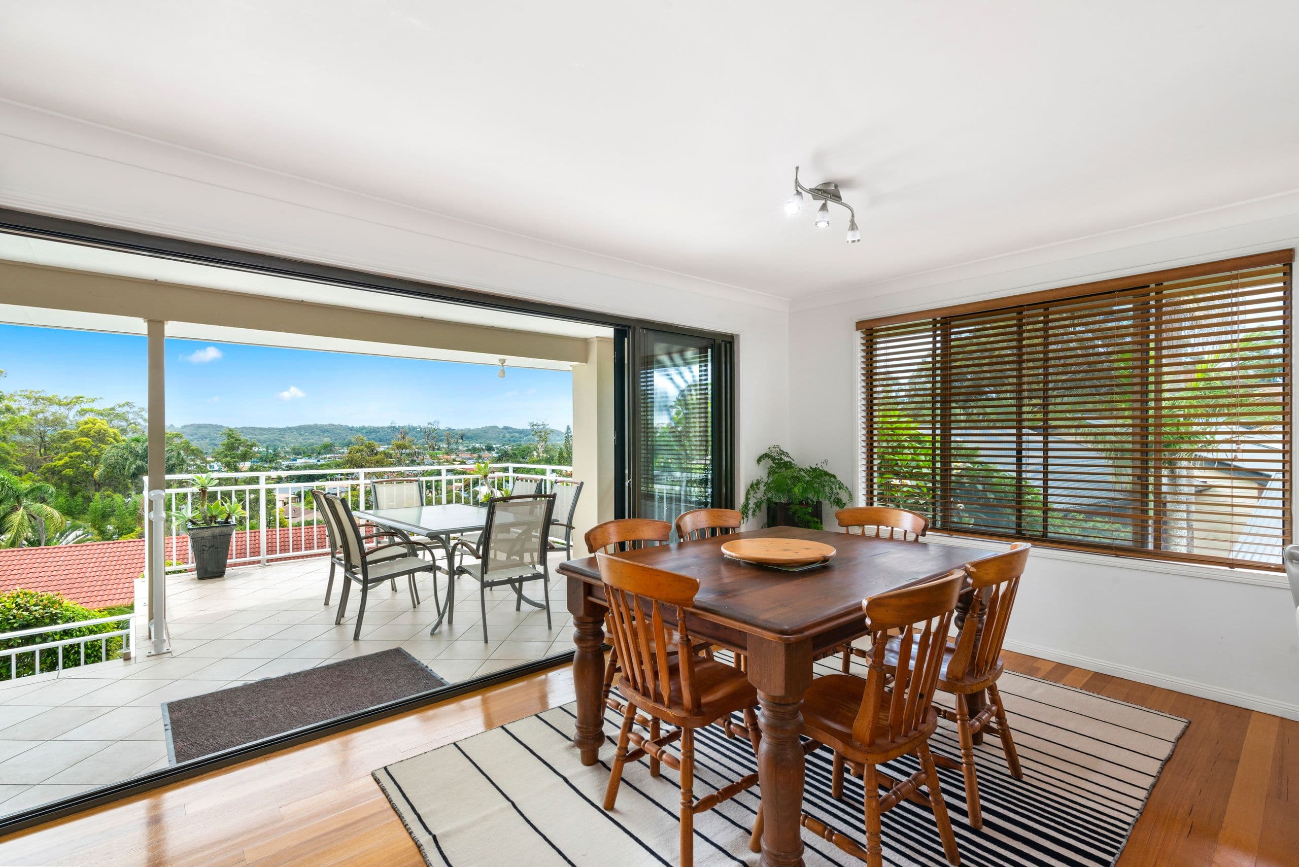 19 Jarrahdale Drive, Elanora QLD 4221, Elanora - Thumbnail 4