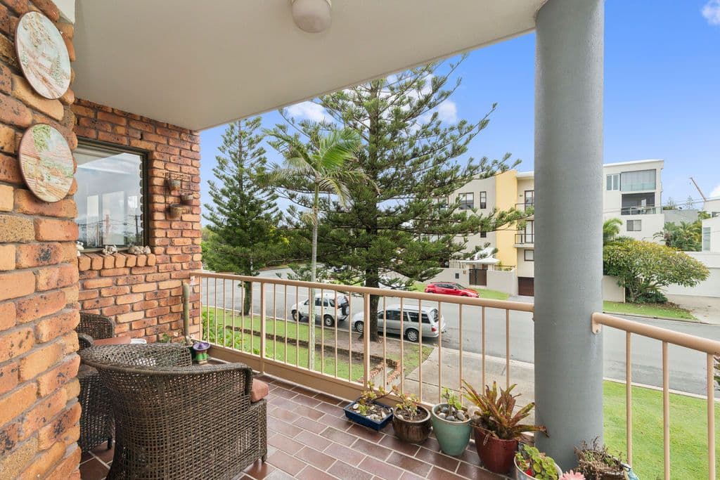 77 Golden Four Drive, Bilinga QLD 4225, Bilinga - Thumbnail 6