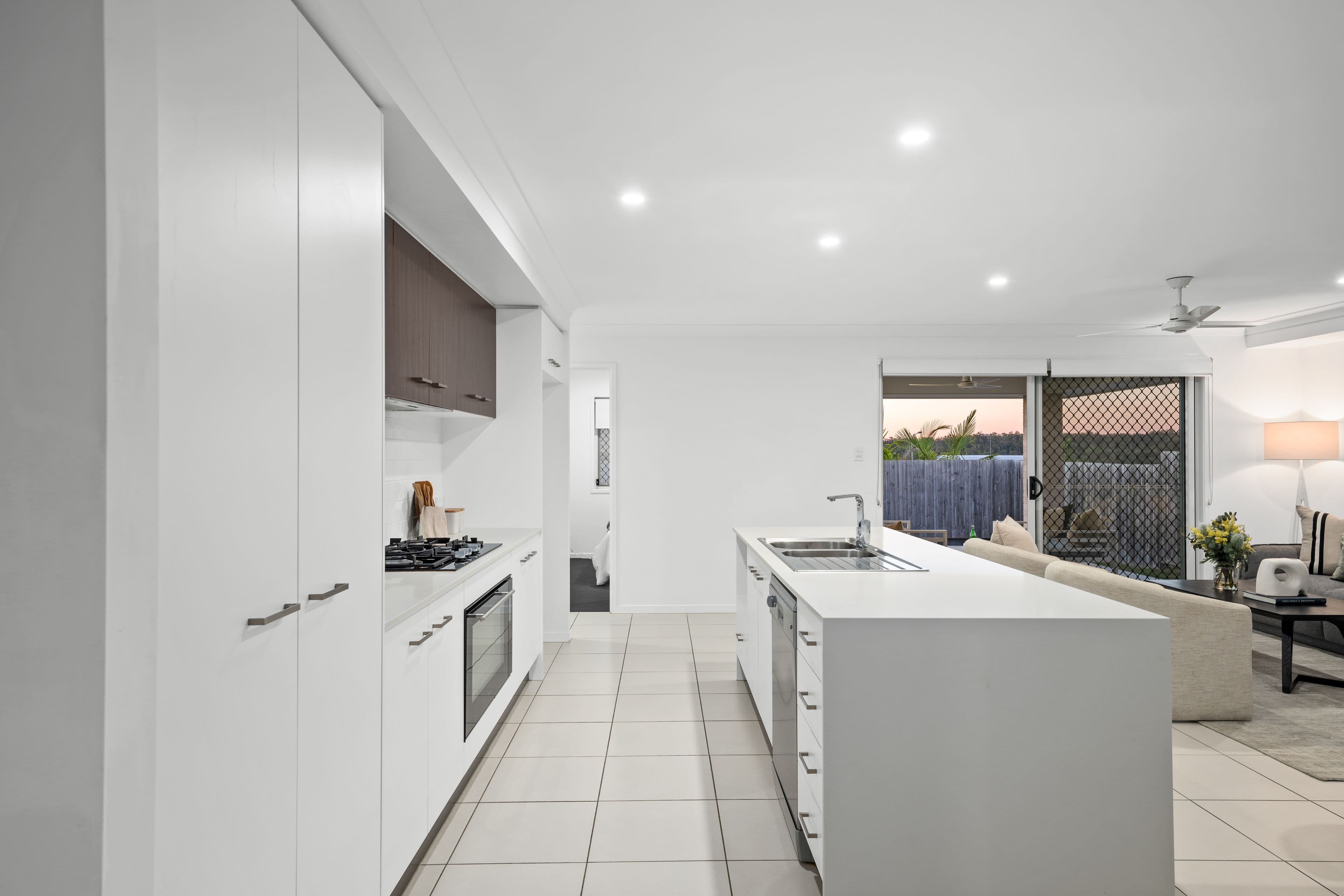 16 Lashmar Street, South Ripley QLD 4306, South Ripley - Thumbnail 6