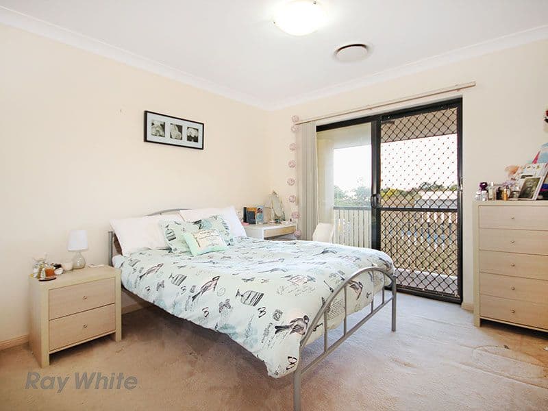 35 Depper Street, ST LUCIA QLD 4067, St Lucia - Thumbnail 4