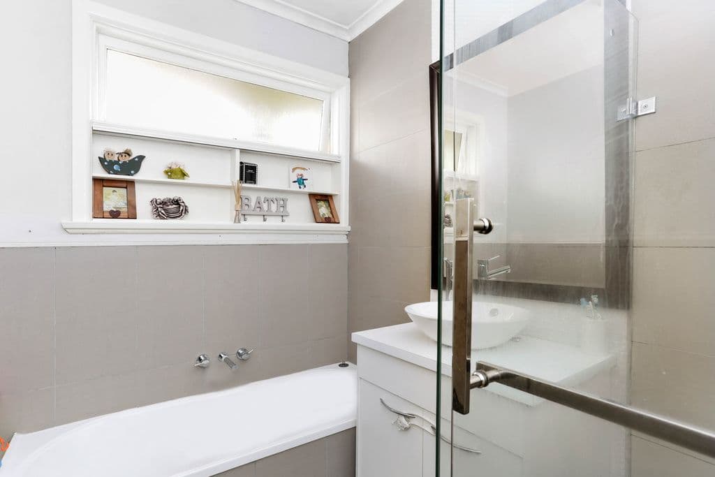 22 St James Crescent, Warrnambool VIC 3280, Warrnambool - Thumbnail 5