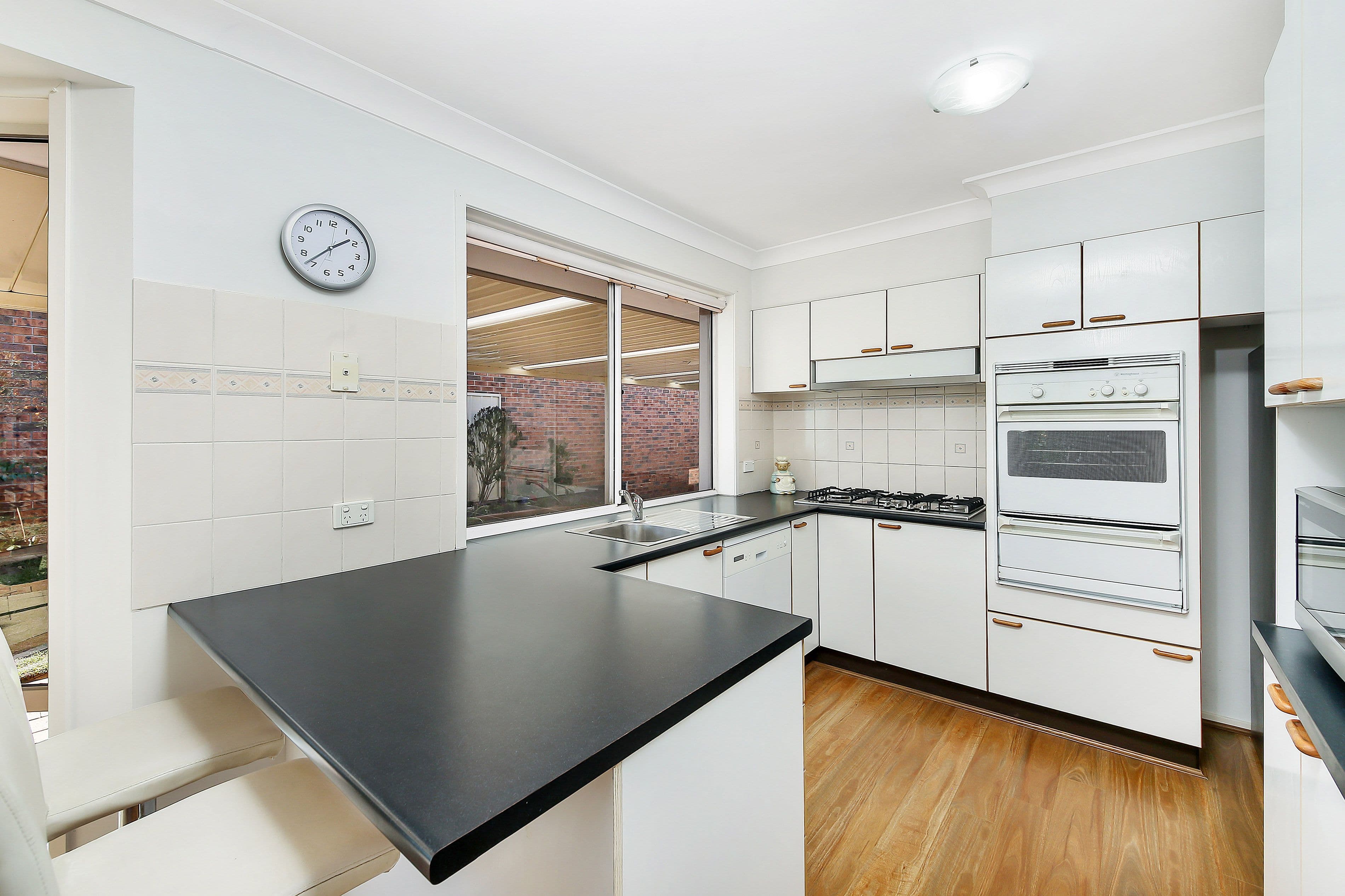 9 Merryville Court, Wattle Grove - Thumbnail 3