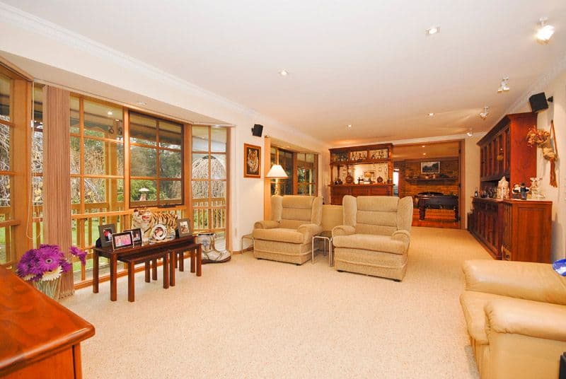 33 Heathfield Grove, MONTROSE VIC 3765, Montrose - Thumbnail 2