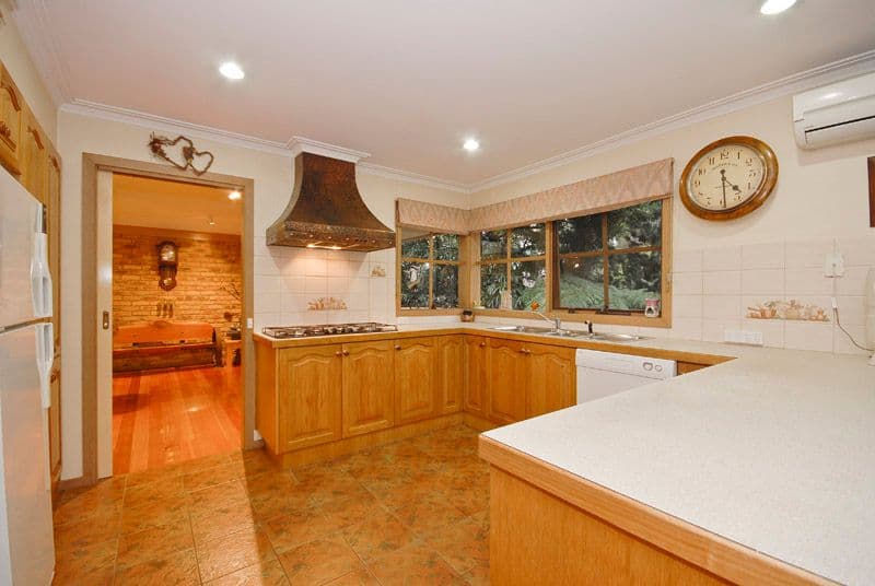 33 Heathfield Grove, MONTROSE VIC 3765, Montrose - Thumbnail 8