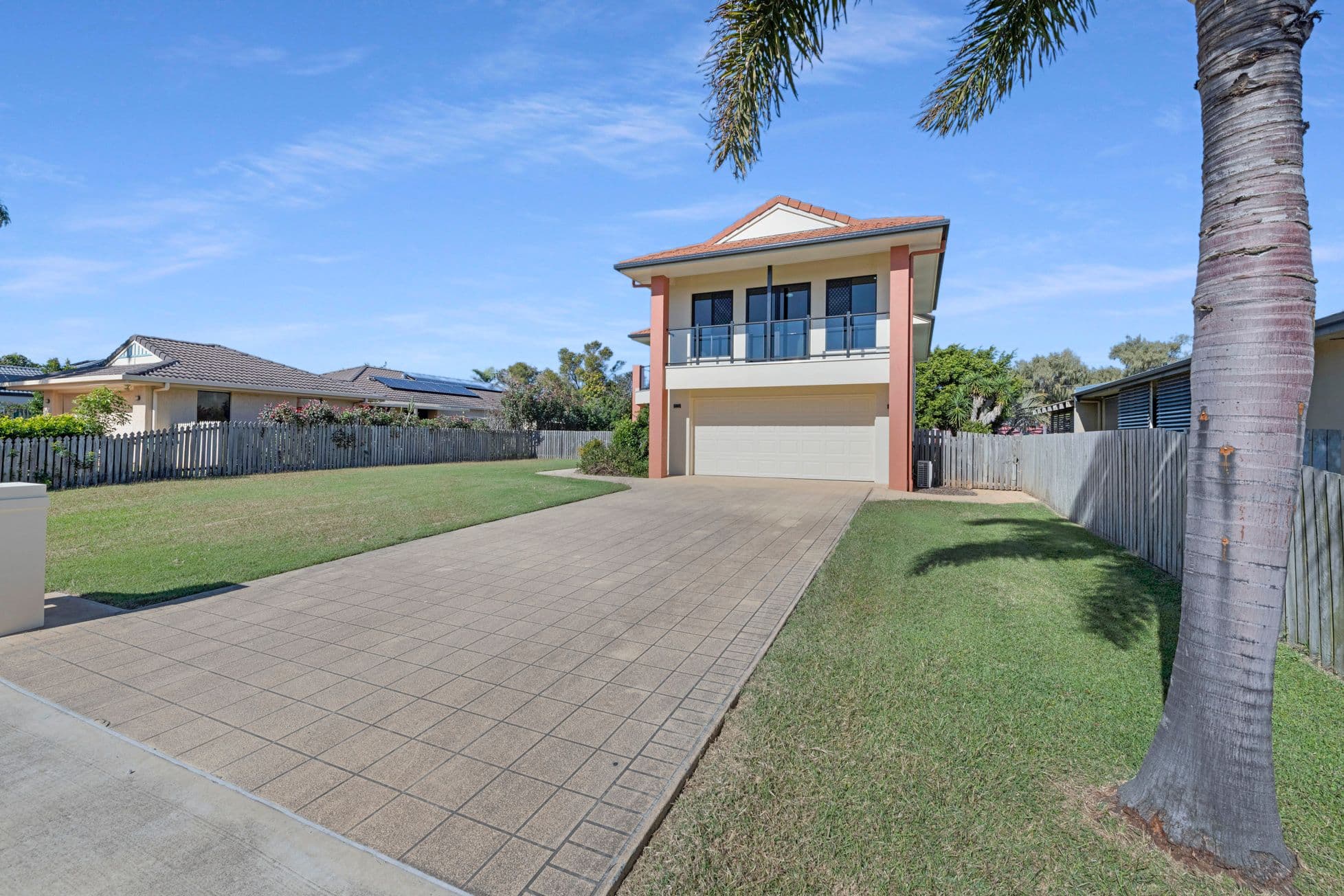 176 Barolin Esplanade, Coral Cove QLD 4670, Coral Cove - Thumbnail 5