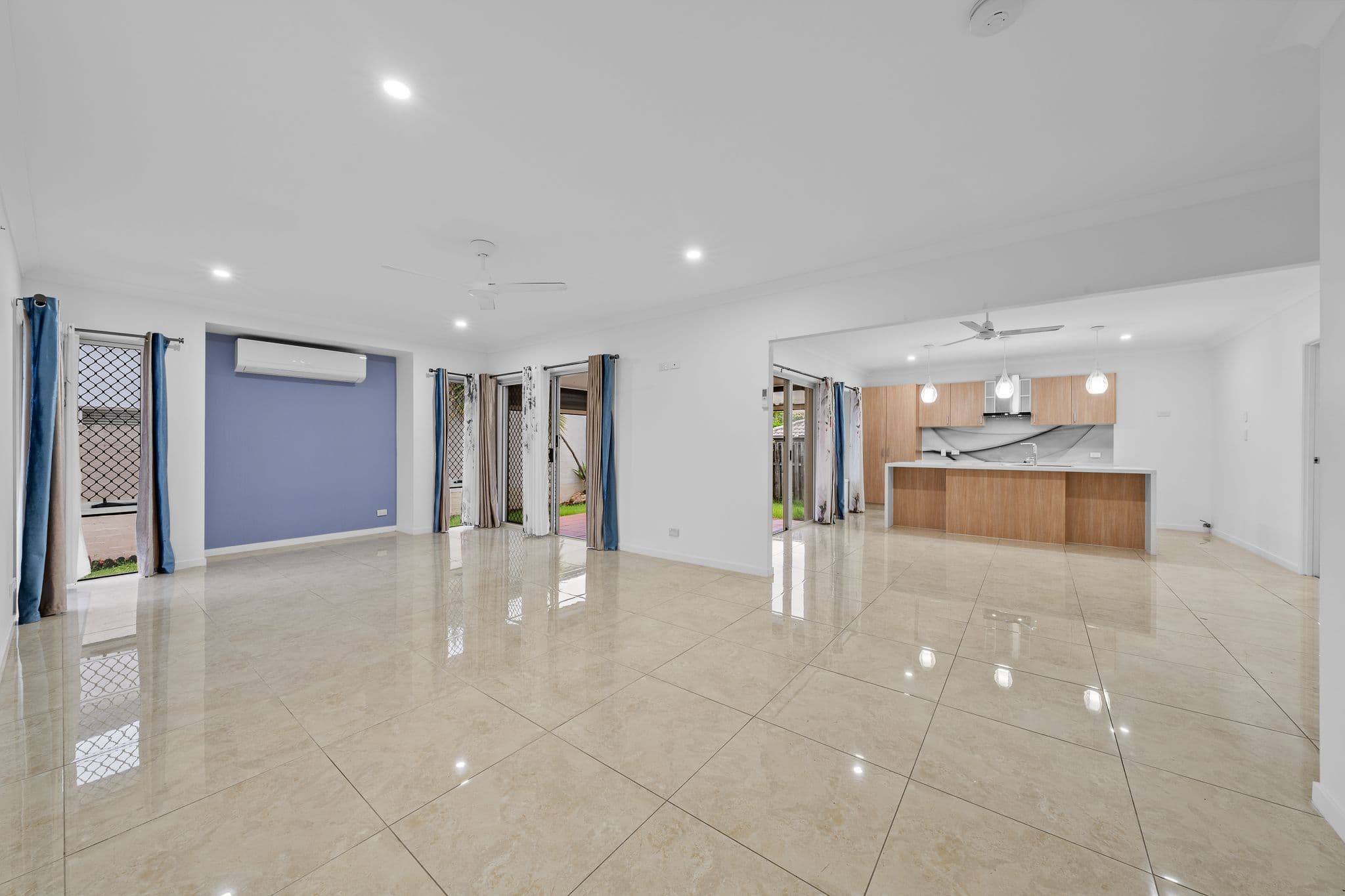 21 Sheffield Circuit, Pacific Pines QLD 4211, Pacific Pines - Image 1