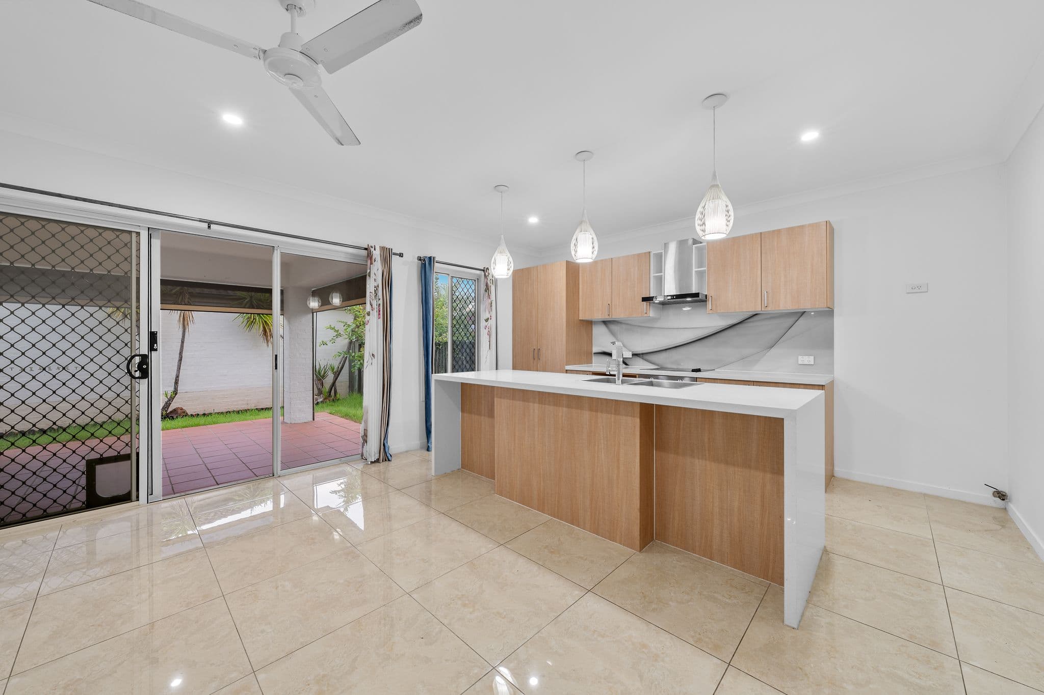 21 Sheffield Circuit, Pacific Pines QLD 4211, Pacific Pines - Thumbnail 4