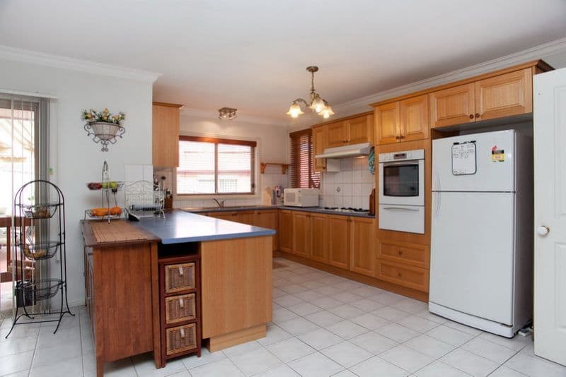 28 Loxton Terrace, EPPING VIC 3076, Epping - Thumbnail 8