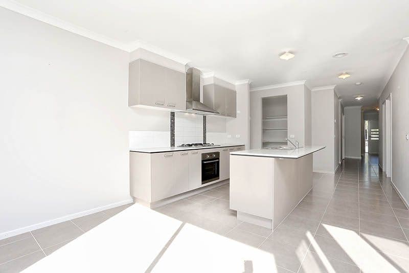 15 Powers Street, Mernda VIC 3754, Mernda - Thumbnail 4
